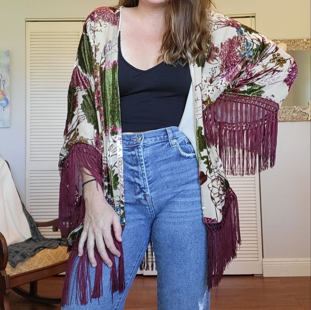 Zara Trafaluc Floral Velvet Fringe Kimono Gem